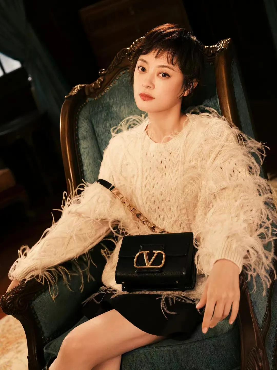 华伦天奴铆钉鞋绝美,华伦天奴绝美