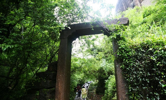 武夷山的风景名胜,武夷山旅游风景度假区