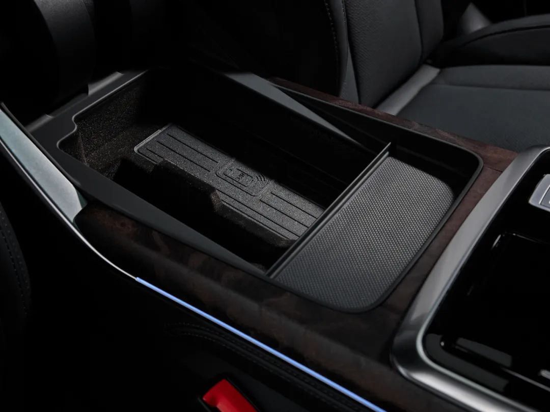 老款奥迪q73.0t和老款奥迪q73.6区别,新款奥迪q7正式上市售68.98万起