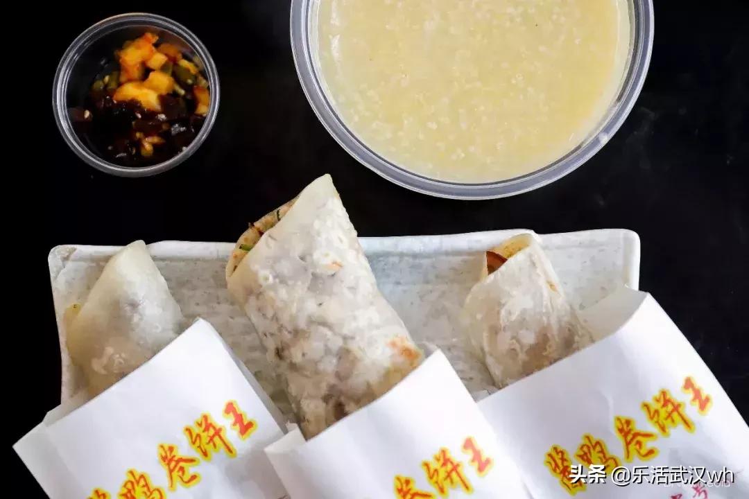 水塔街羊肉串卷饼,武汉江汉路水塔街卷饼