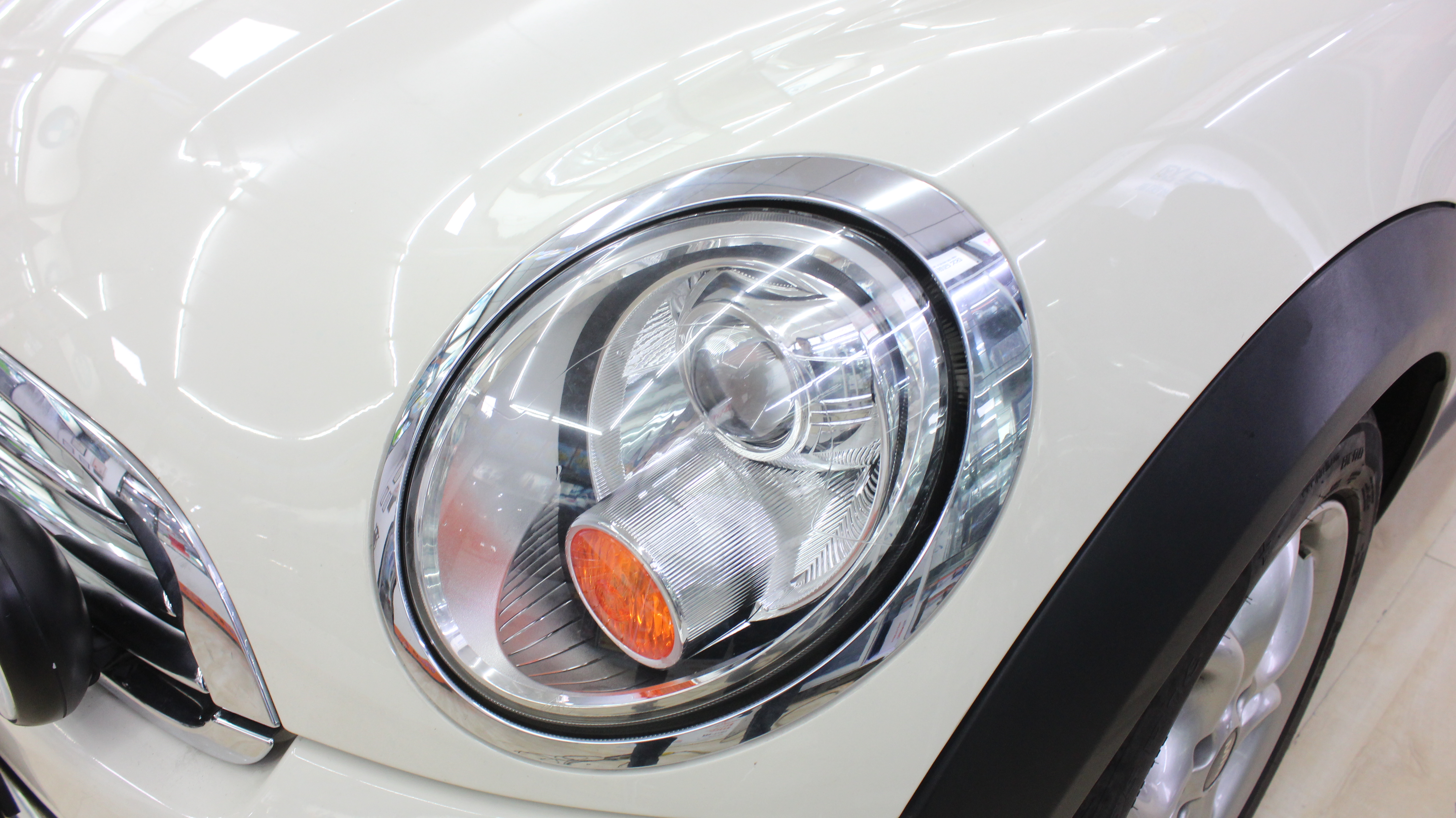 海拉5氙气透镜和led透镜对比,澳兹姆透镜和海拉5透镜哪个好