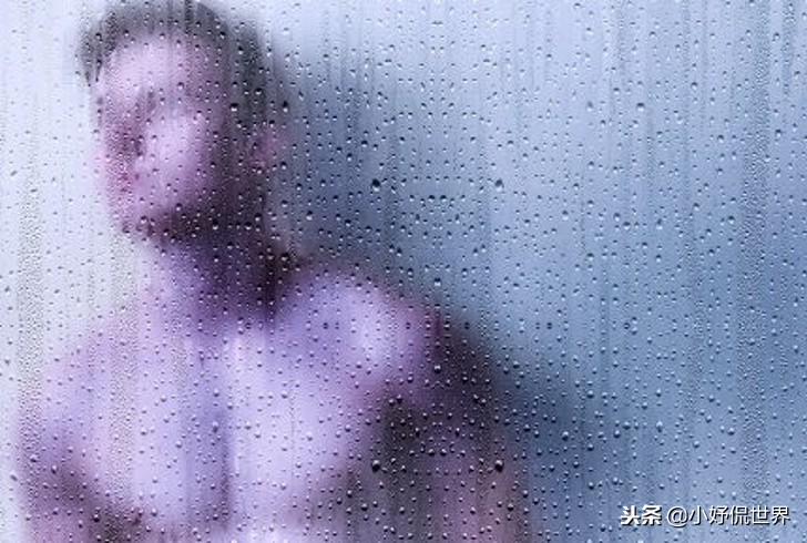 洗澡的时候先洗什么,洗澡的时候重点洗哪些部位