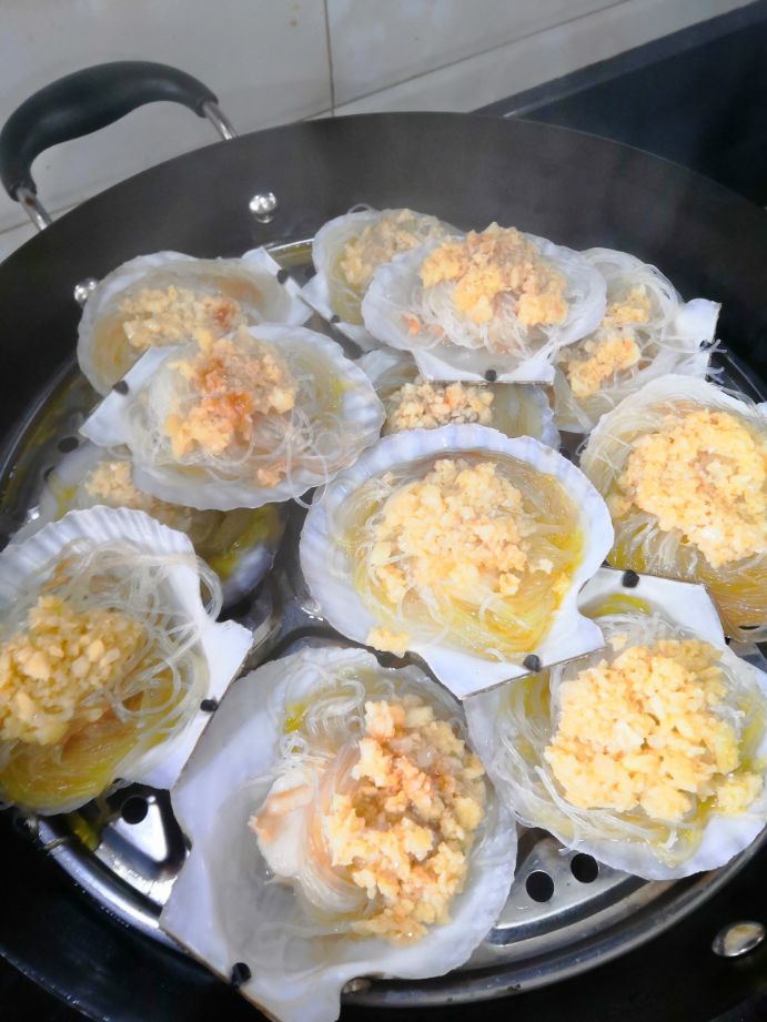 蒜蓉粉丝蒸扇贝做法大曝光,蒜蓉粉丝蒸扇贝正宗做法大全