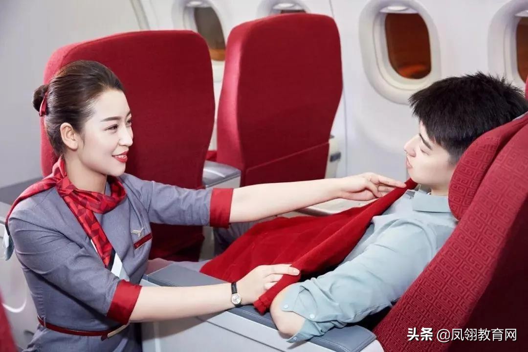 空姐真的很不容易吗,空姐的生活真实情况很辛苦