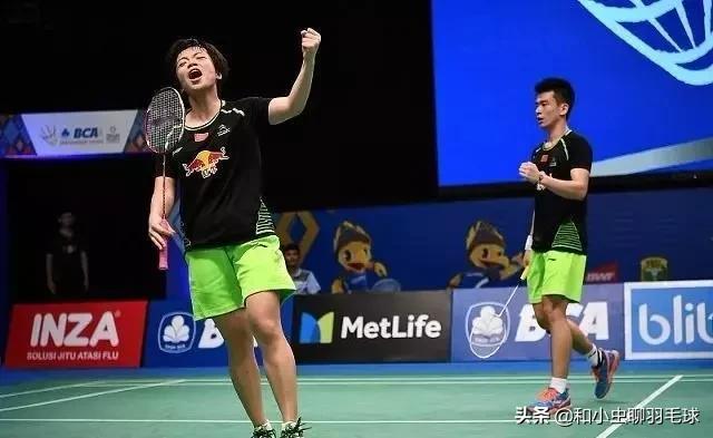 羽毛球的笑话,新手打羽毛球很菜会被嘲笑吗