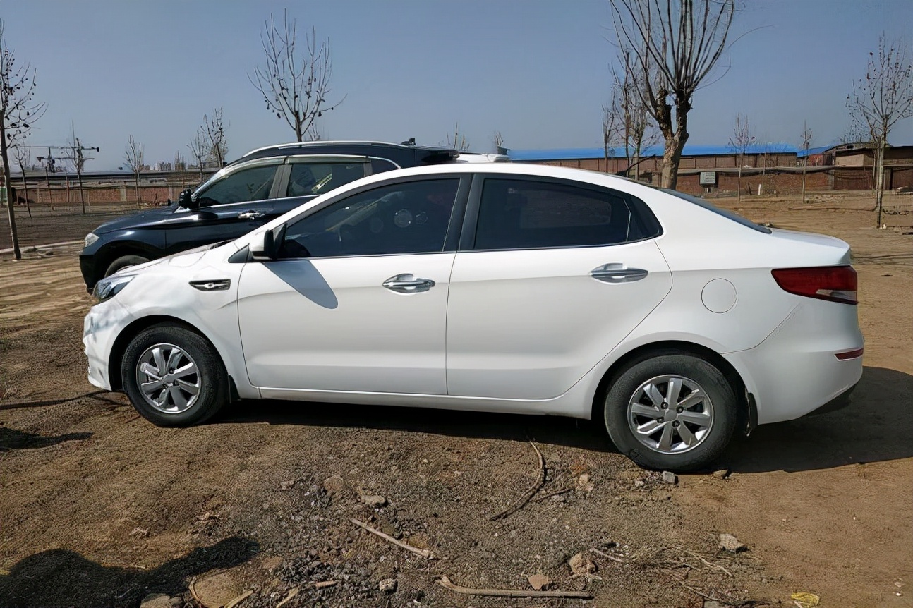 起亚k2车型有哪几款,起亚中的k2怎么样