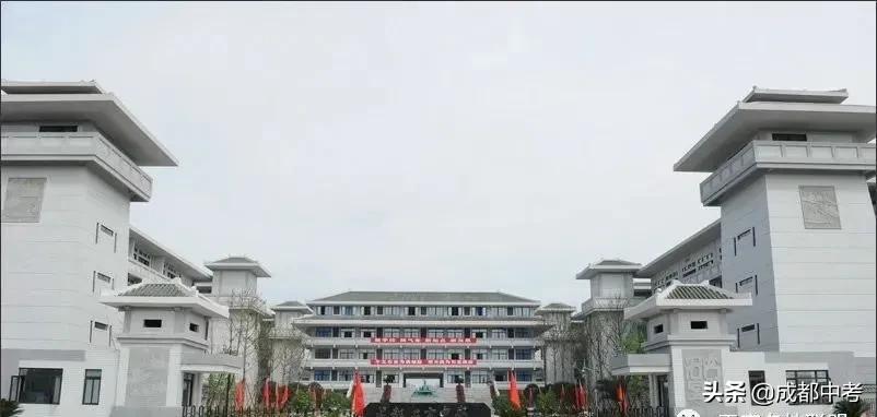 成都哪个区初中好学校多,成都好初中学校