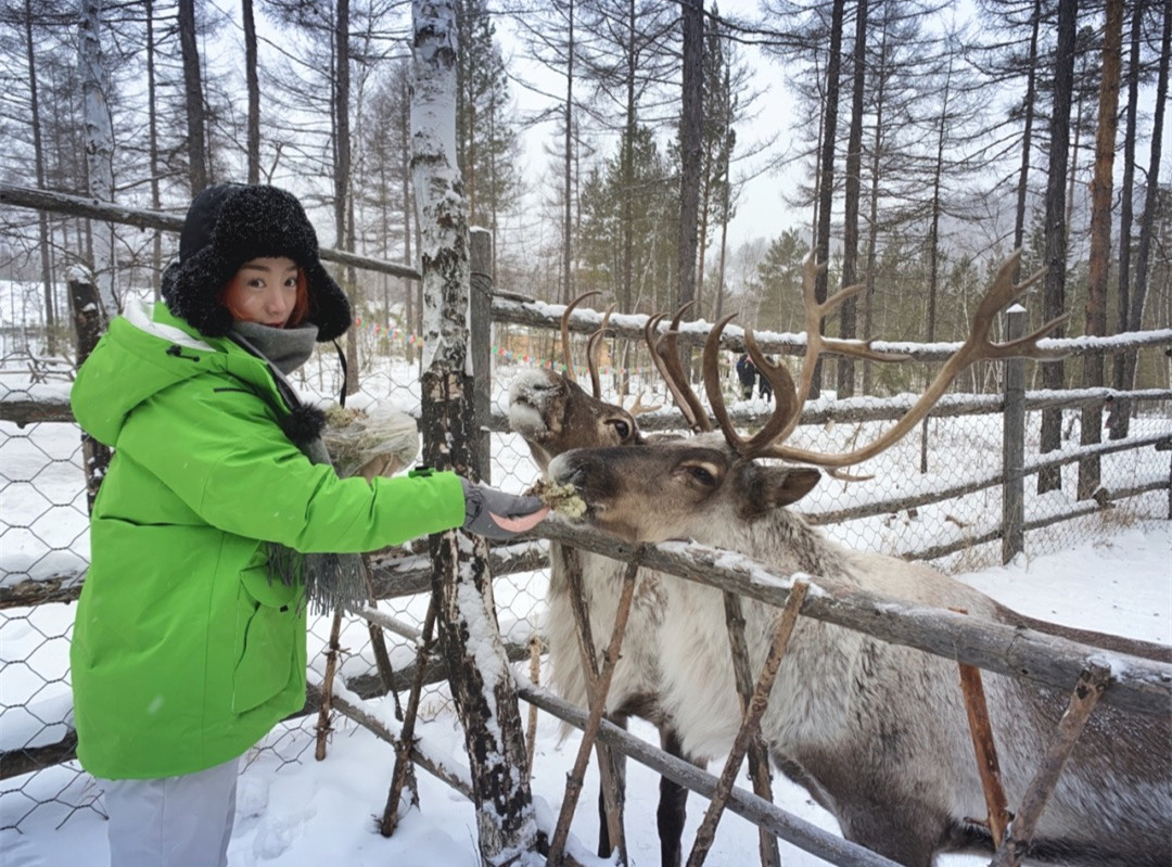 波司登新款时尚百搭潮流羽绒服,2022年最流行的波司登短款羽绒服