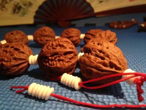 自己穿串配饰,穿串好看款式