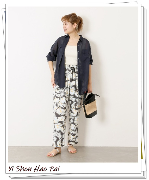 15种春季穿衣搭配图,印花上衣时尚穿搭