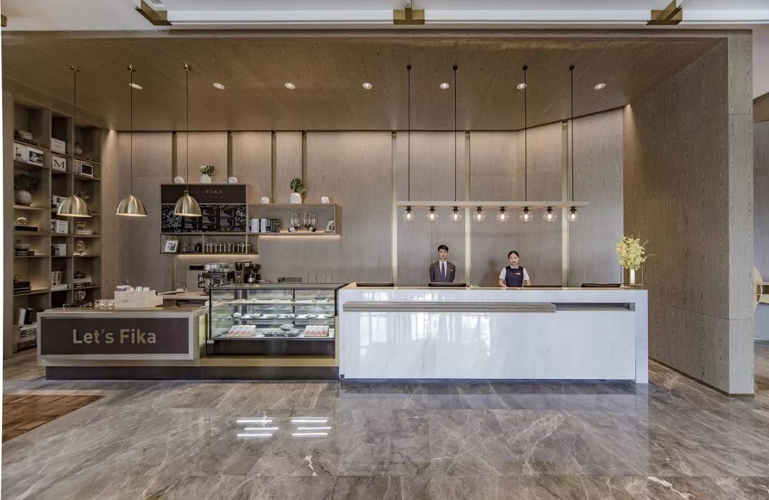 酒店拒绝醉酒客人入住合法吗,酒店服务遇到醉酒的客人怎么办