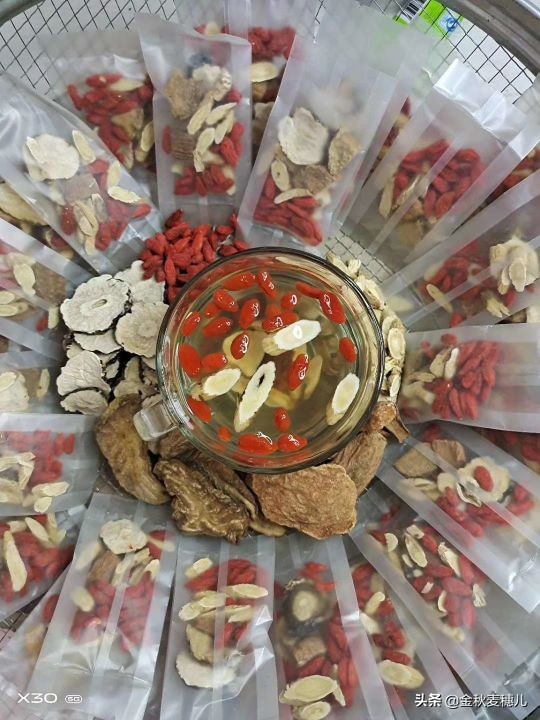 宁夏枸杞细节,宁夏的枸杞苦怎么回事