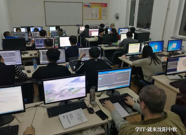 名师大咖汇丨滴滴！跟我一起来看沈阳中软老师的风采吧