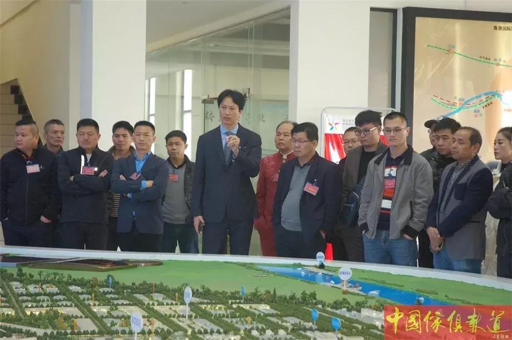 “香港家居红木园”在湖北监利奠基