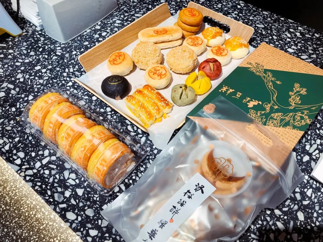 成都耀华糖果糕点价格表,耀华糕点试吃报告