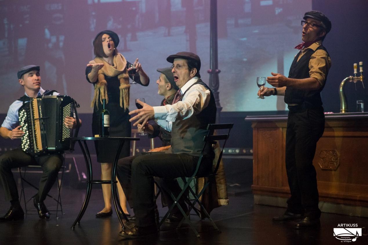 法国原版琵雅芙舞台传记音乐戏剧《玫瑰人生》