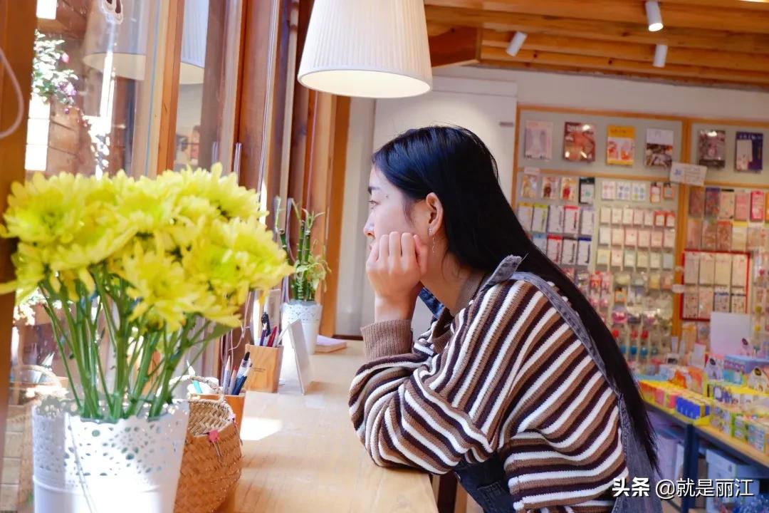 凤凰古城拍照打卡推荐,古城下午茶适合拍照的地方