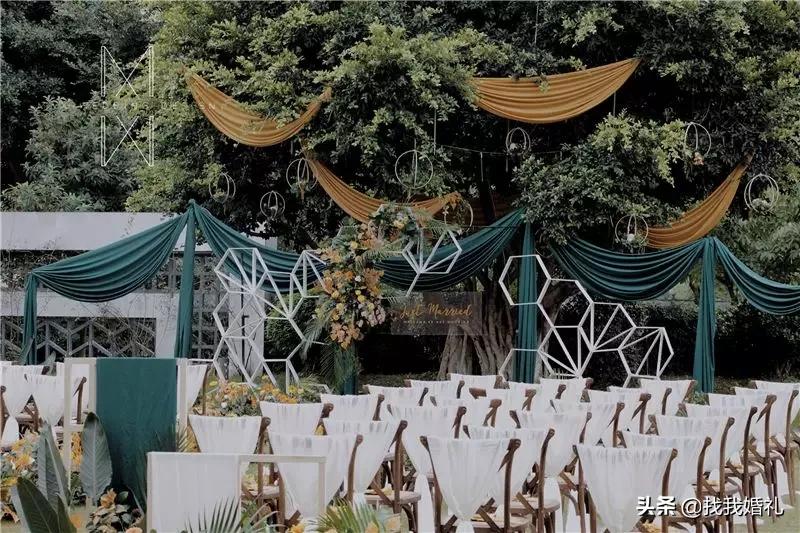 极简西式婚礼户外布置,法式复古婚礼户外效果