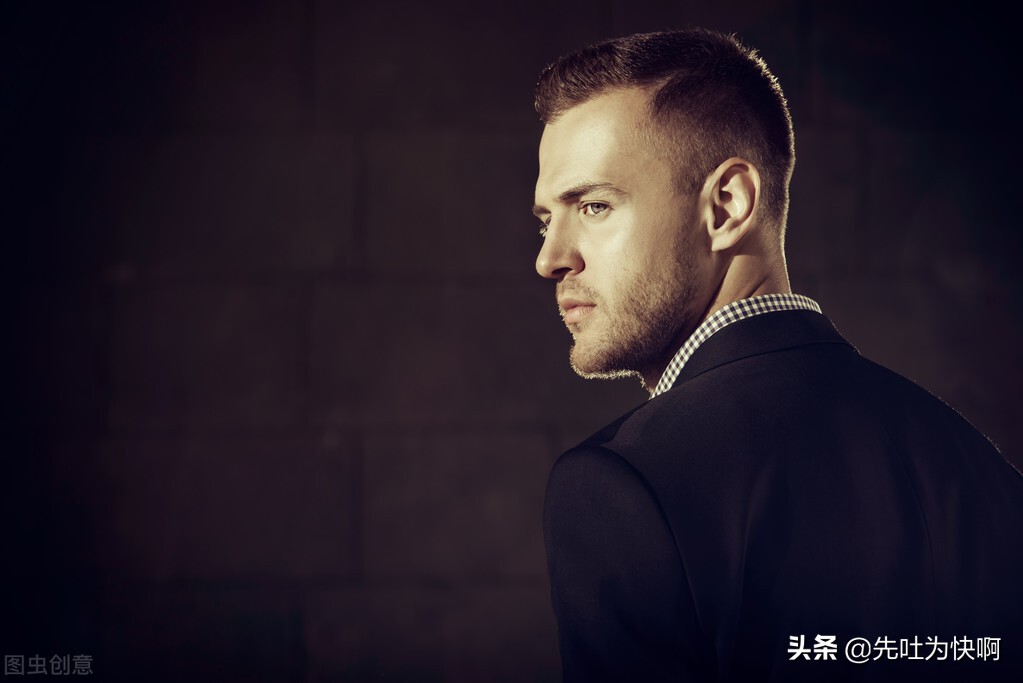 十二星座中哪个星座男最爱吃软饭,十二星座男生最爱的几个人