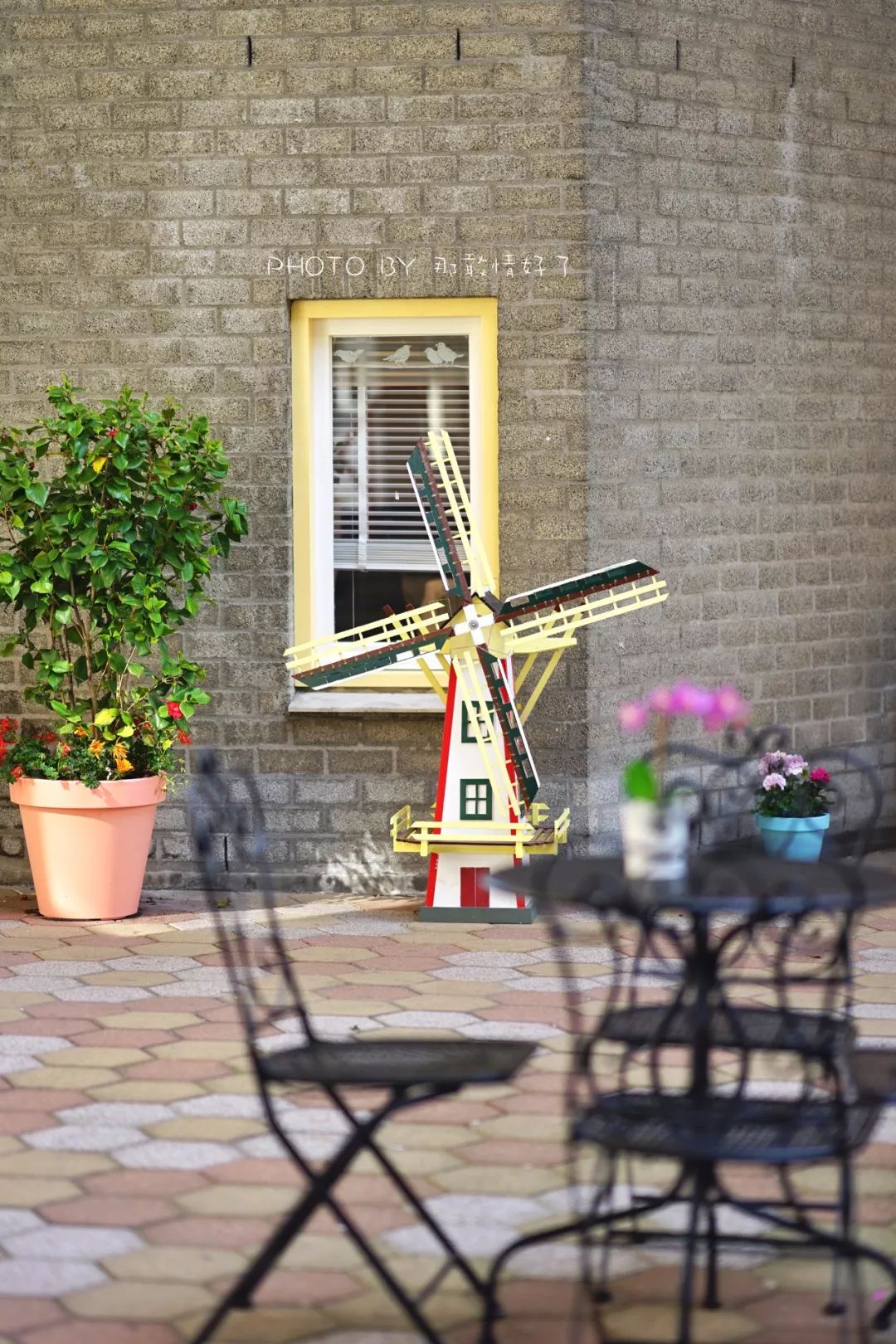 鹿特丹大厦侧面视角,鹿特丹奇异建筑