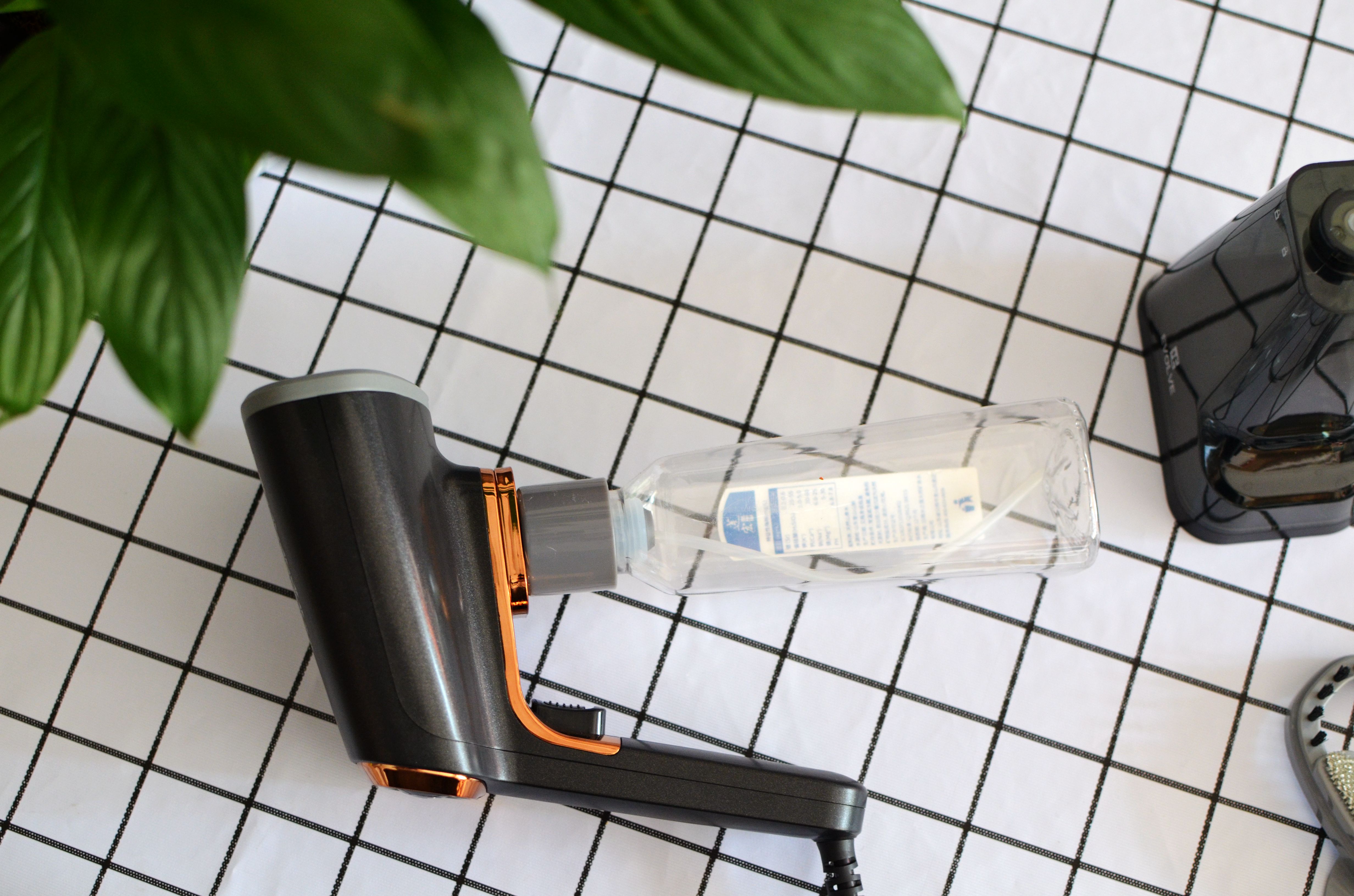 售价399元!卓力出品,熨烫+高温消毒,衣未挂烫机体验