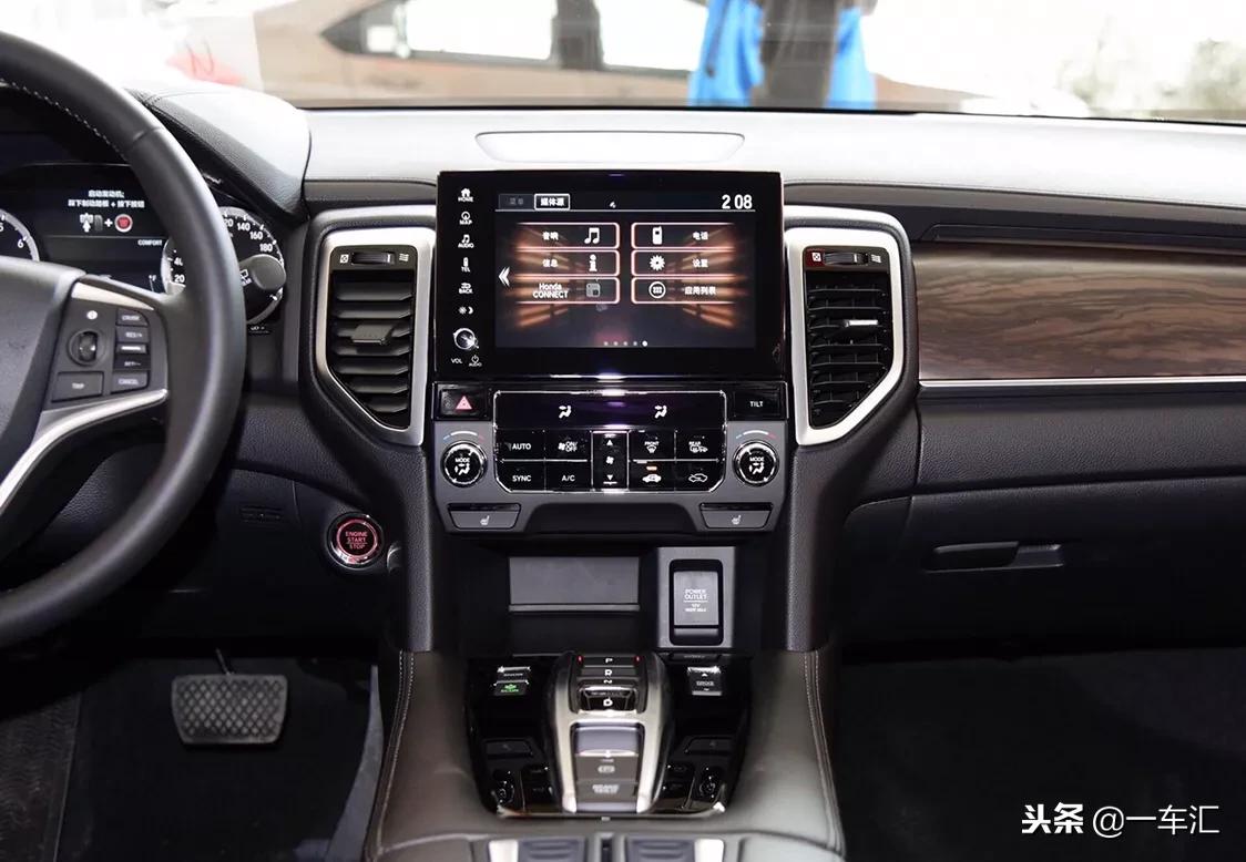 本田urv和冠道到底哪个更漂亮好看,ur-v2020款和冠道有什么区别