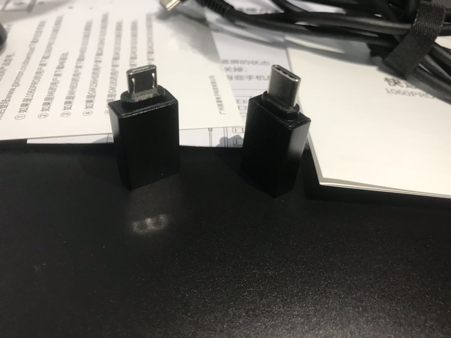 高漫1060pro数位板用的是弹簧笔吗,高漫数位板1060pro好用吗