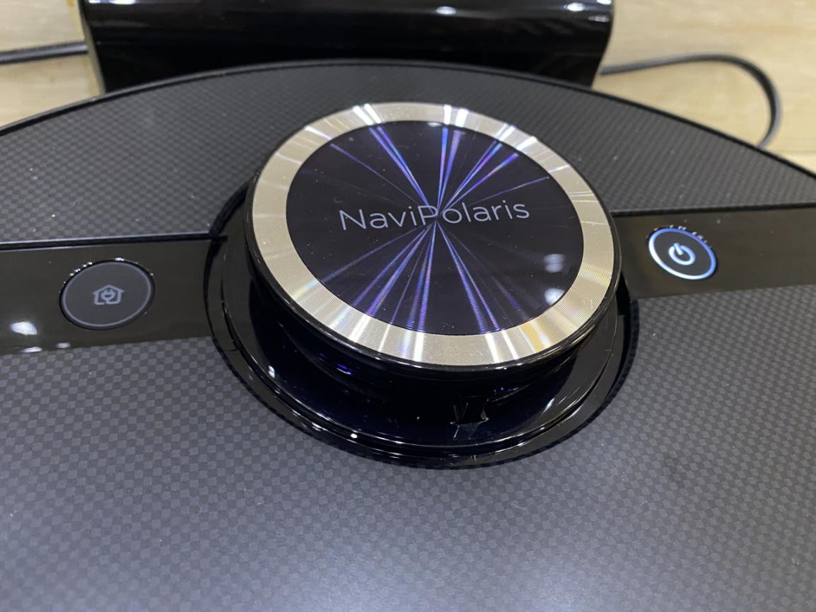 边扫拖边消毒，带电解除菌和自动集尘站的美的扫拖机器人S8+测评