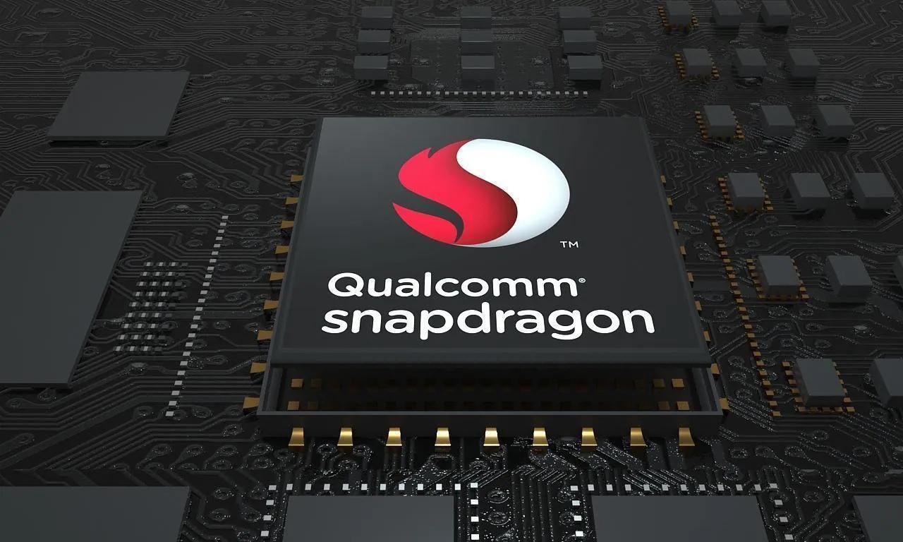 现在的千元手机用着会卡吗,一千多的手机和四五千的手机差别