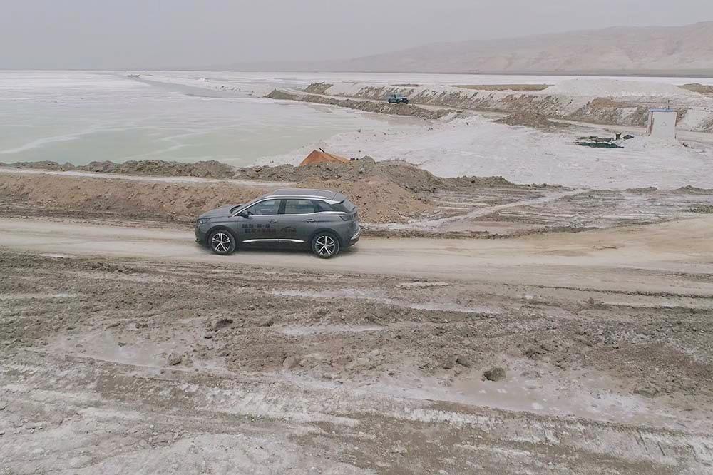 全新标致4008环青海长测Day5:感受恶魔之眼,茫崖翡翠湖爆赞!