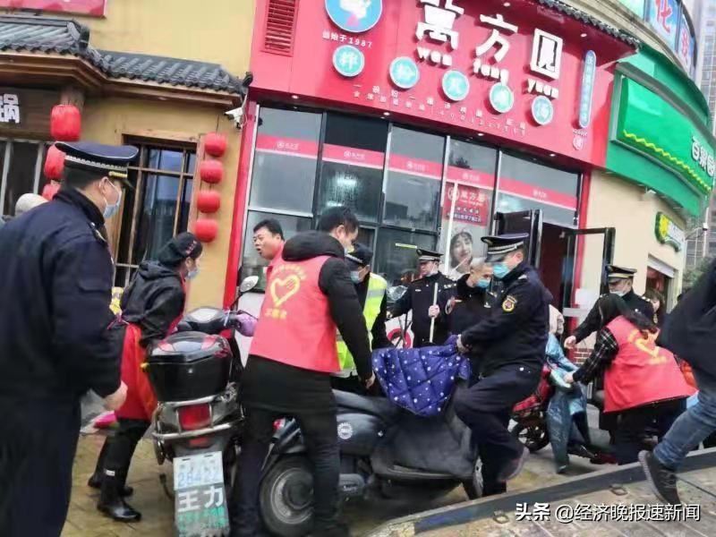 市环卫处整治环境卫生迎元旦,街道迎新春爱国卫生专项整治活动