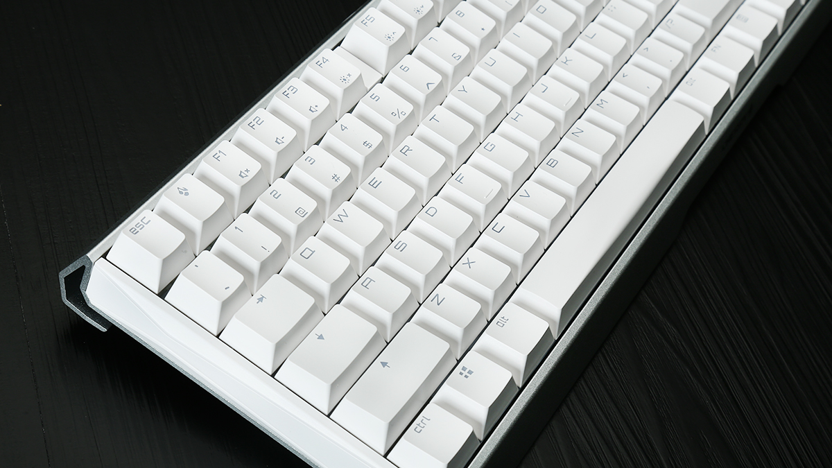 CHERRYMX3.0S三模无线游戏机械键盘评测：好饭不怕晚