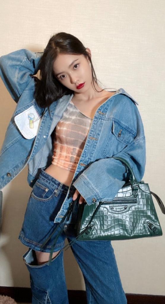 双肩包今年流行款,双肩包不过时