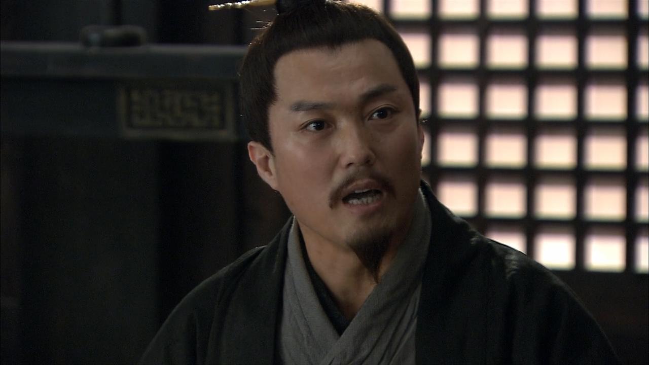 张松在曹操和刘备之间选择,庞统陷害张松迫使刘璋主动决裂