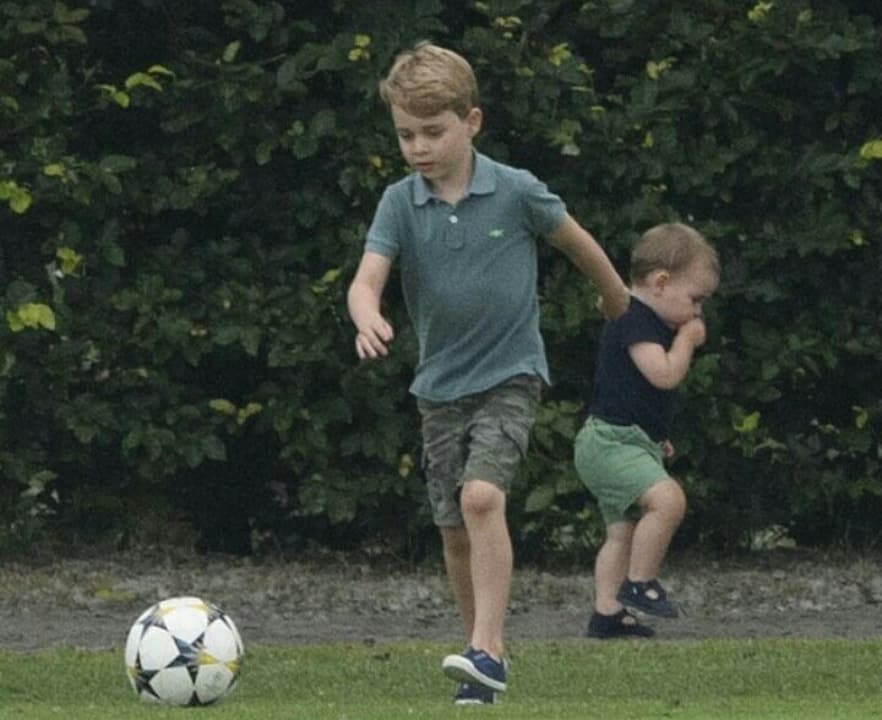 灏忓皬涔旀不鐪熷疄韬唤,灏忓皬涔旀不