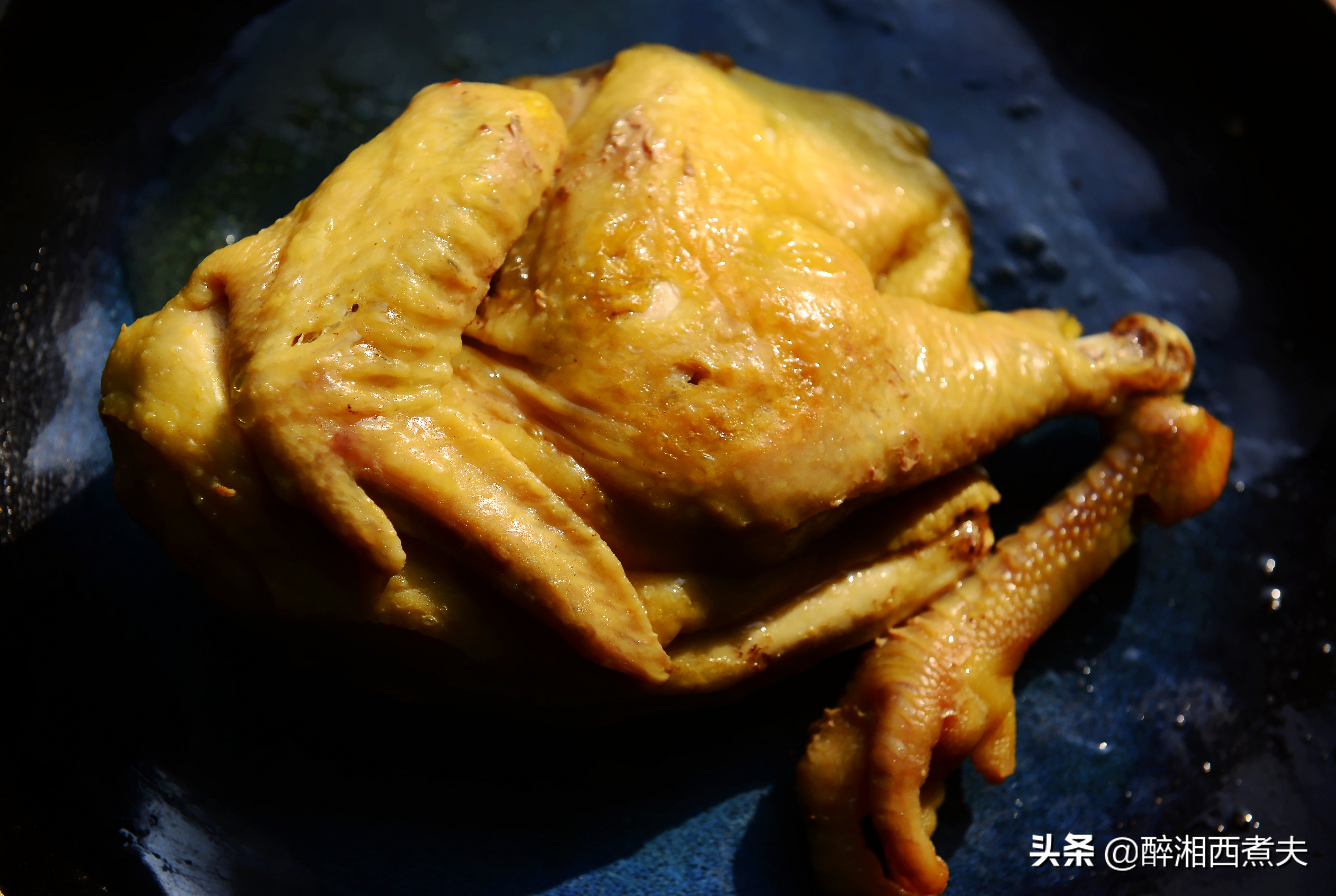 又干又香的盐焗鸡做法,商用粗盐版盐焗鸡的正宗做法