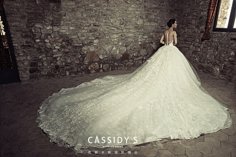 结婚请帖舅舅一家称呼怎么写,结婚请帖各种称呼怎么写