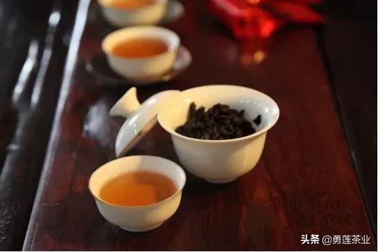 大红袍的正确冲泡方法详细步骤,大红袍的冲泡方法和技巧