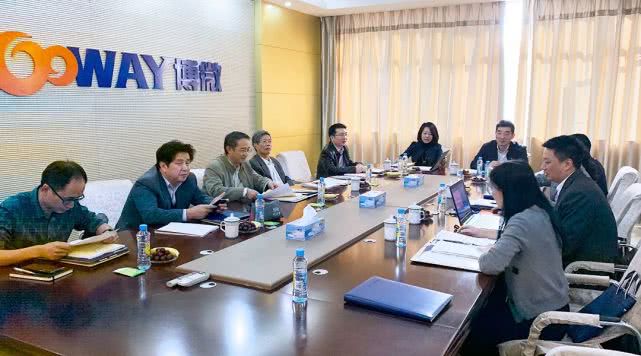 鍠滄姤纭曟灉绱疮,鍠滄姤鑾疯瘎棰嗗啗浜烘墠