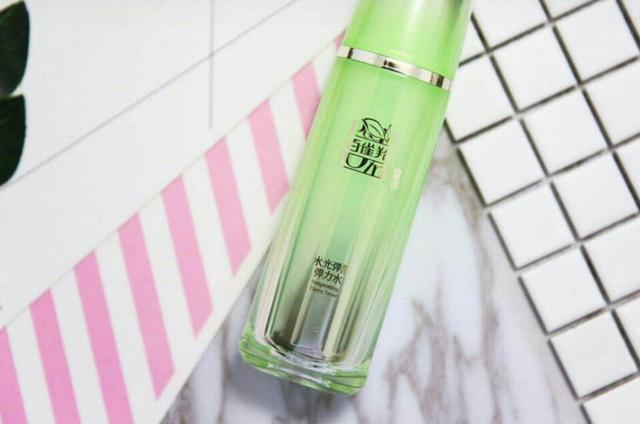 补水美白修复精华液排行榜,补水保湿美白精华液有用吗