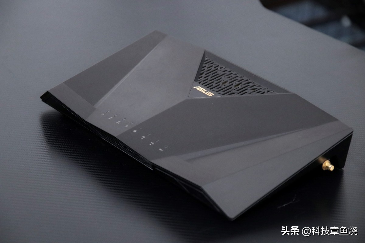 华硕rtax88u深度评测,华硕rt-ax68u路由器测评