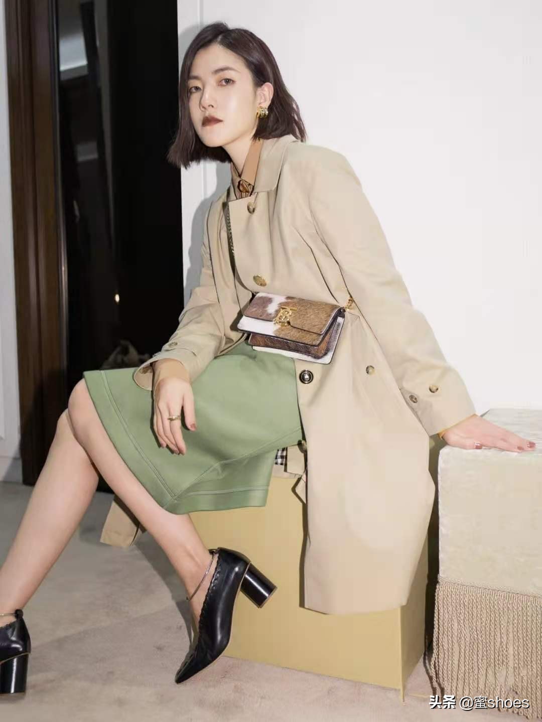 高圆圆代言女鞋,高圆圆代言千百度女鞋图片