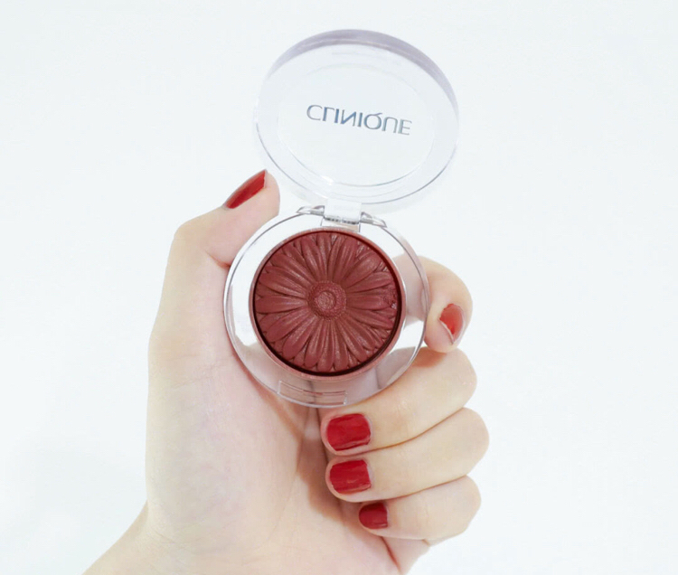 黄皮绝对要入手的口红,适合40岁黄皮显白的腮红推荐