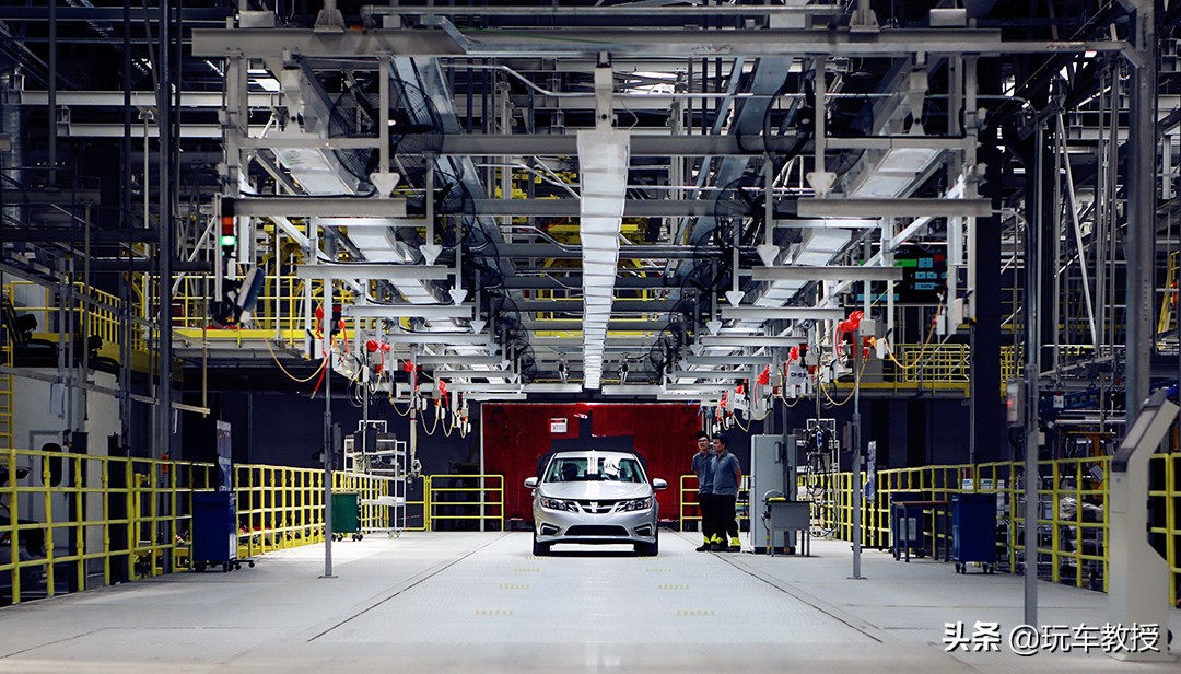 比亚迪汉最新款车型,比亚迪汉2023车长参数