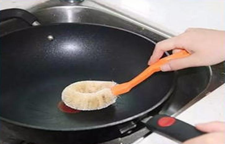 新买的铁锅生锈有什么办法不生锈,铁锅生锈怎么办怎样让铁锅不生锈