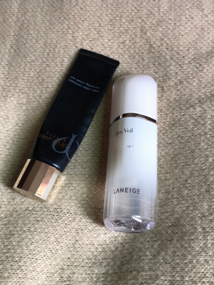 油皮可以用的一线品牌水乳,适合黄油皮的隔离