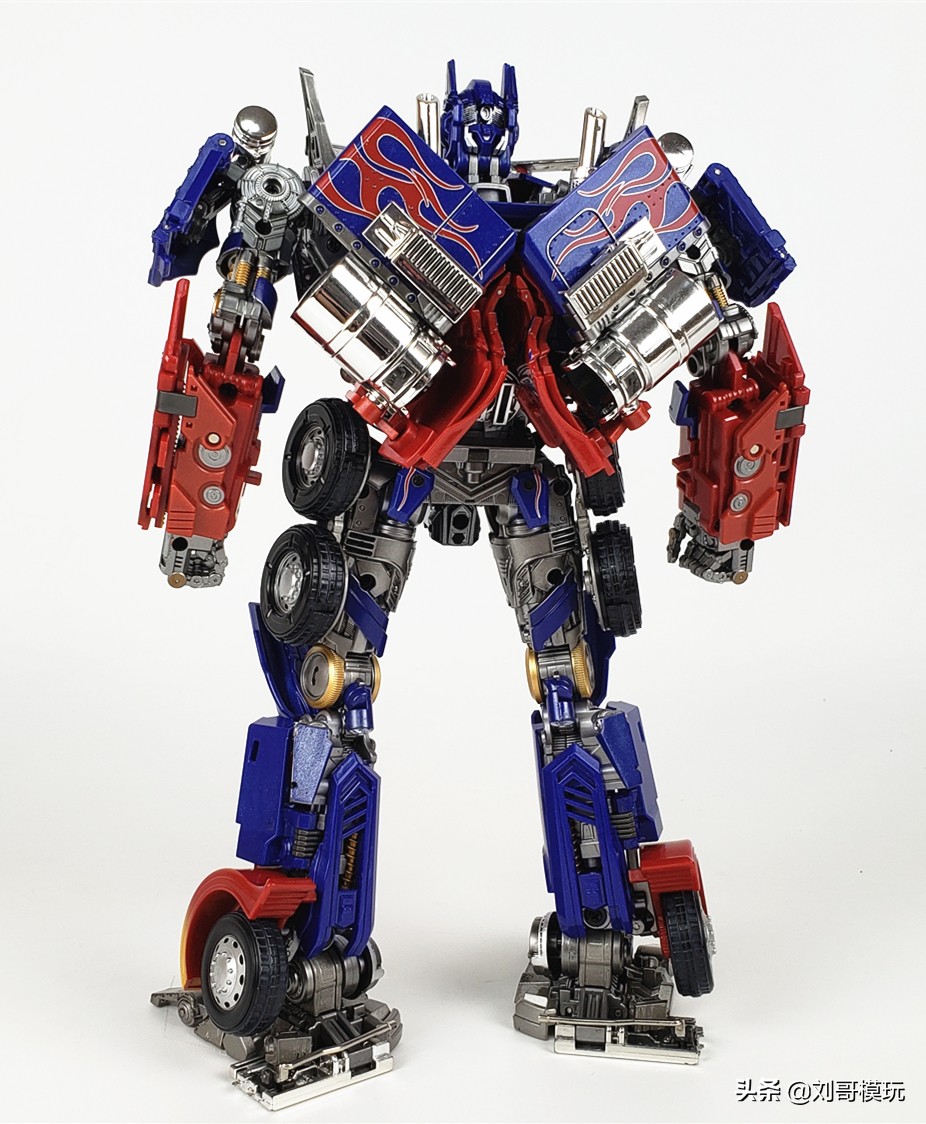 擎天柱玩具最还原,最还原电影的擎天柱玩具