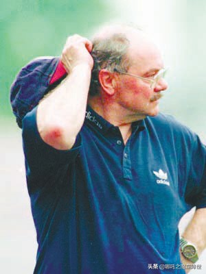 破茧成蝶中国足球的蜕变之路,再次折戟沉沙