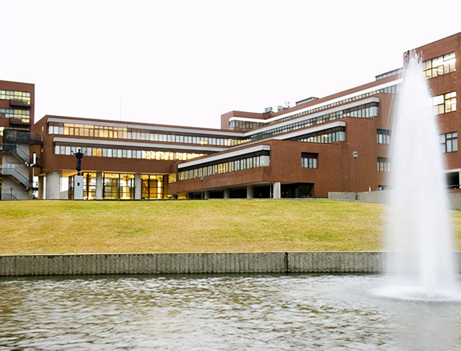 职业技术学院大专和普通大学大专,哪个更好?