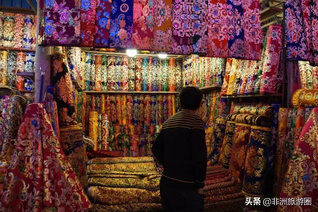 深入了解一座城市的方法，LP又帮你找到了一个